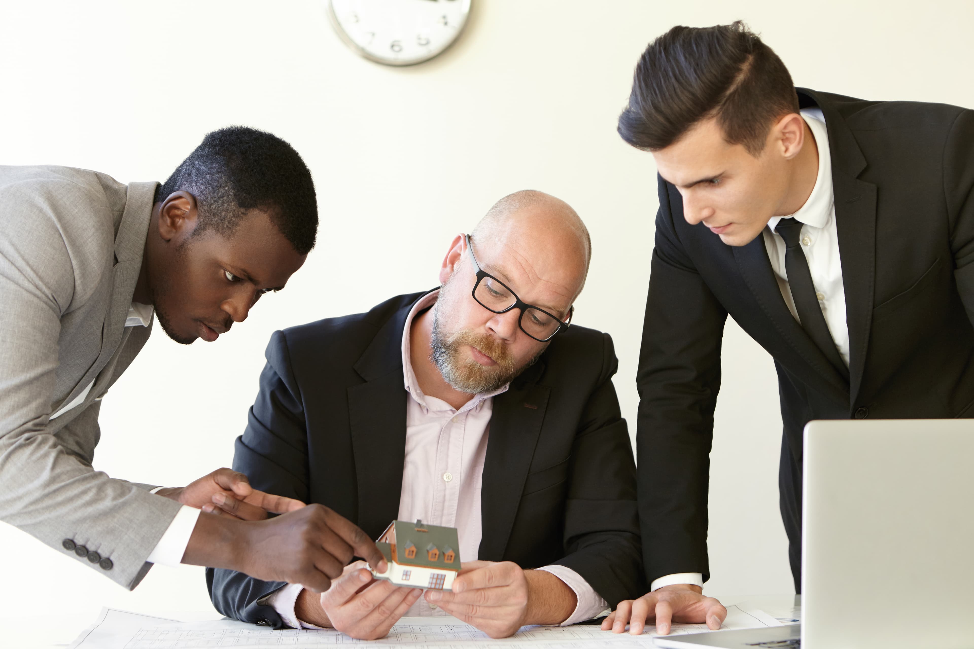 Property Investment Consultants in Abu Dhabi